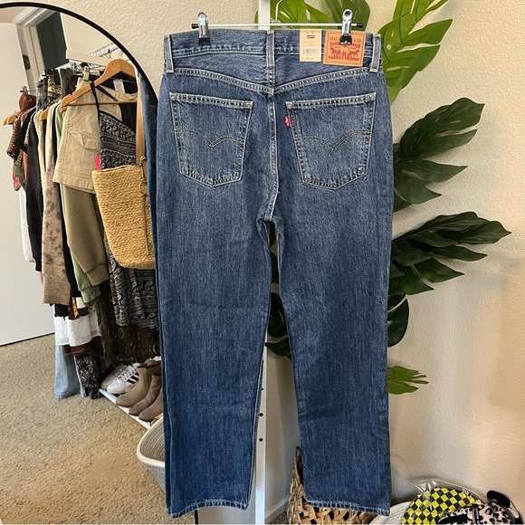 ✨ Levi’s Low Pro Straight Distressed Jeans Sz 28 | Mid Rise Relaxed Fit Denim - Picture 9 of 9
